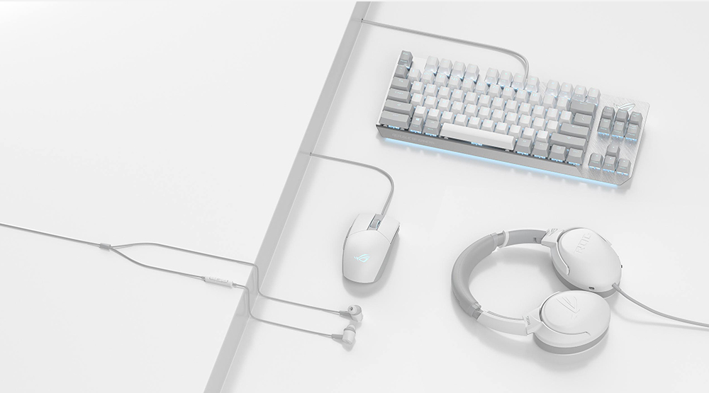ROG Strix Go Core Moonlight White