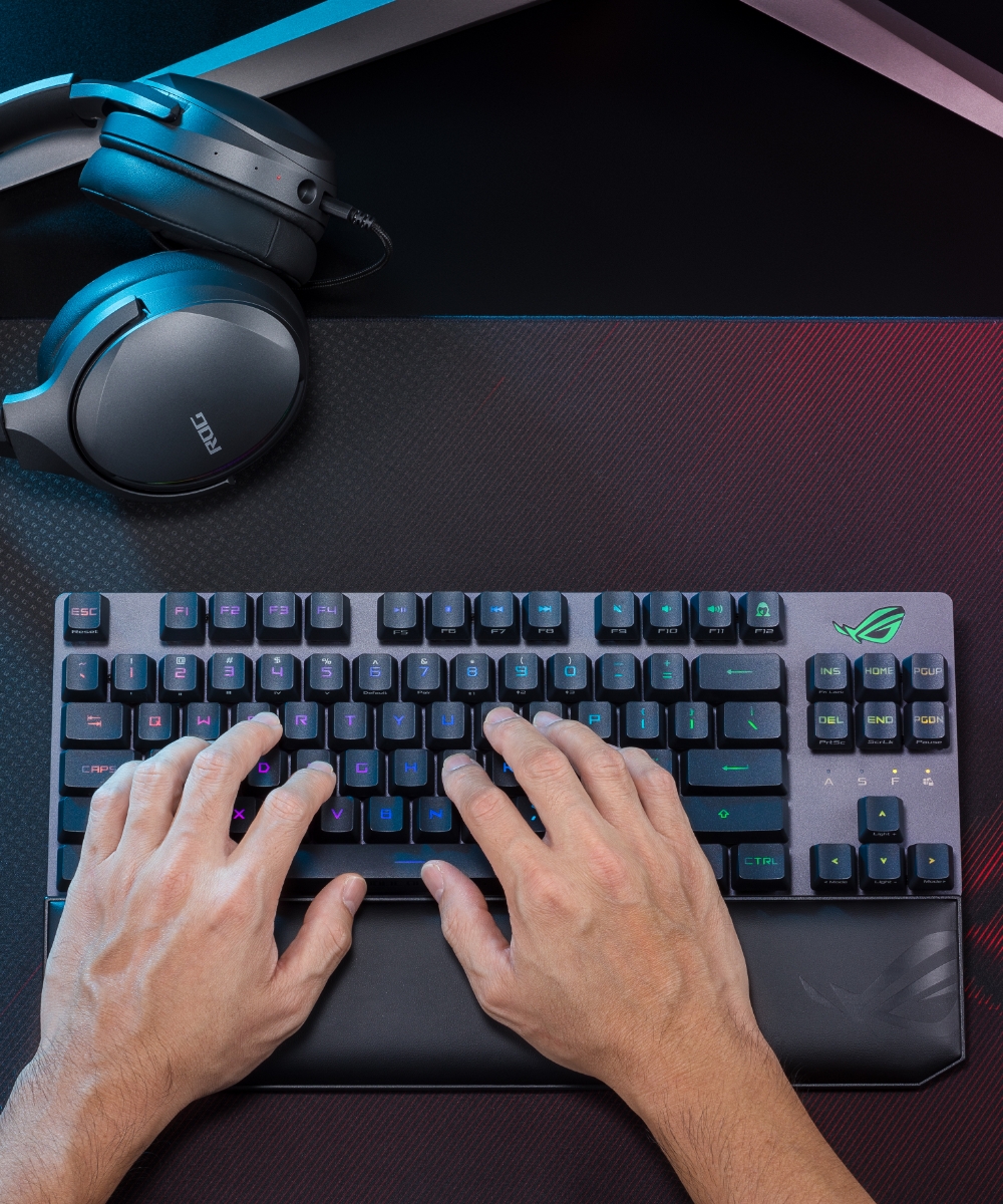 ROG Strix Scope RX TKL Wireless Deluxe